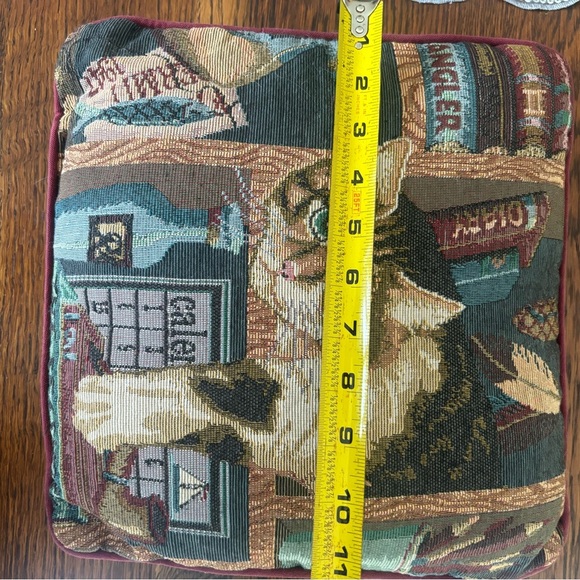 Vintage Cat Tapestry Cushion Cover - Picture 5 of 6